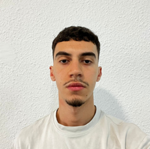 Foto de Younes Belarbi