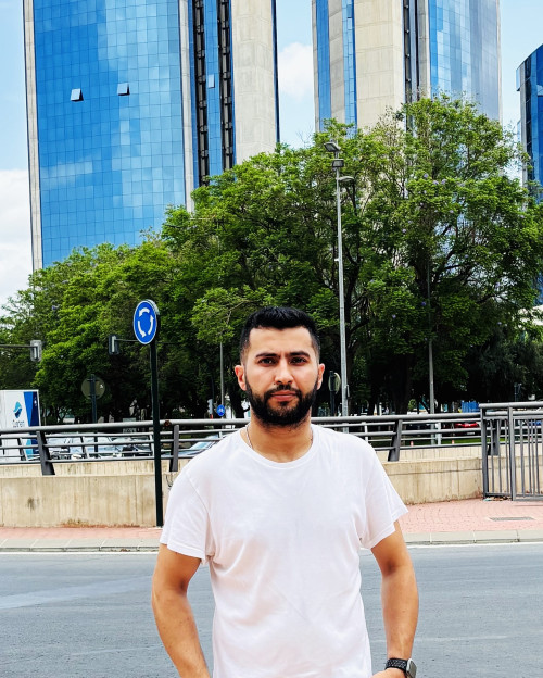 Foto de Yunis Aliyev